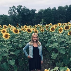 Meet your Posher, Posh